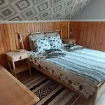 Przystanek Jeziorna 49 Vila *