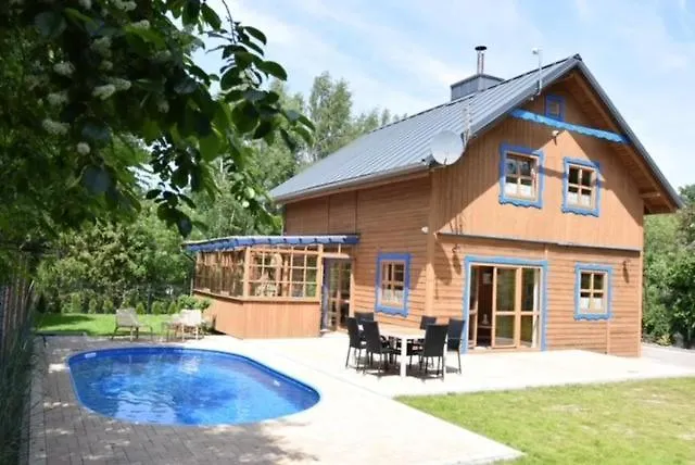 Przystanek Jeziorna 49 Perlino