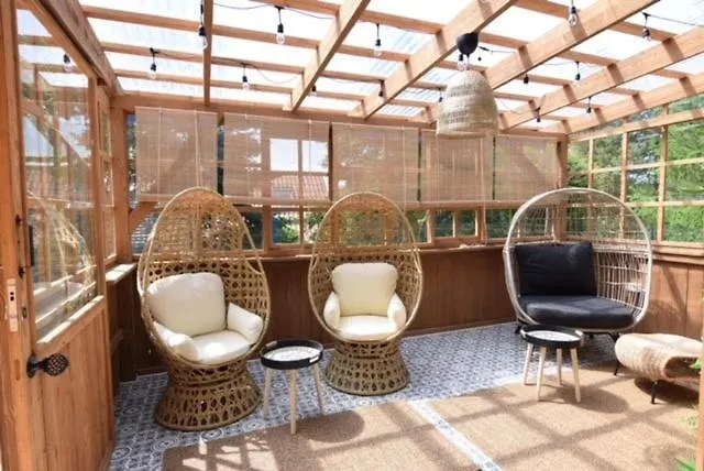 Przystanek Jeziorna 49 Willa *