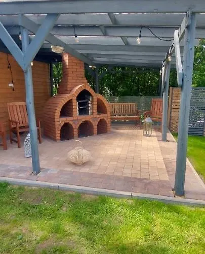 Przystanek Jeziorna 49 Willa Perlino