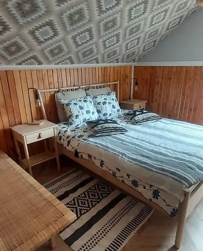 Przystanek Jeziorna 49 Willa *