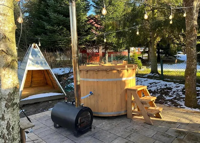 Przystanek Jeziorna 49 Willa