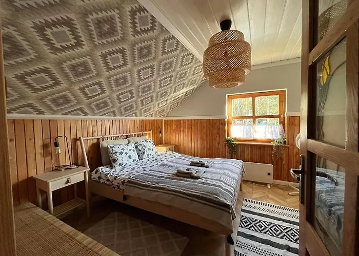 Przystanek Jeziorna 49