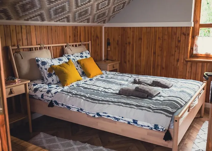 Przystanek Jeziorna 49 Perlino