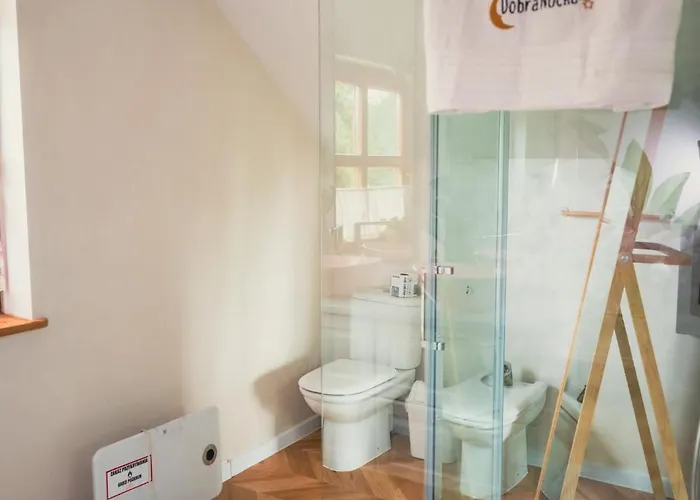 Przystanek Jeziorna 49 Willa *