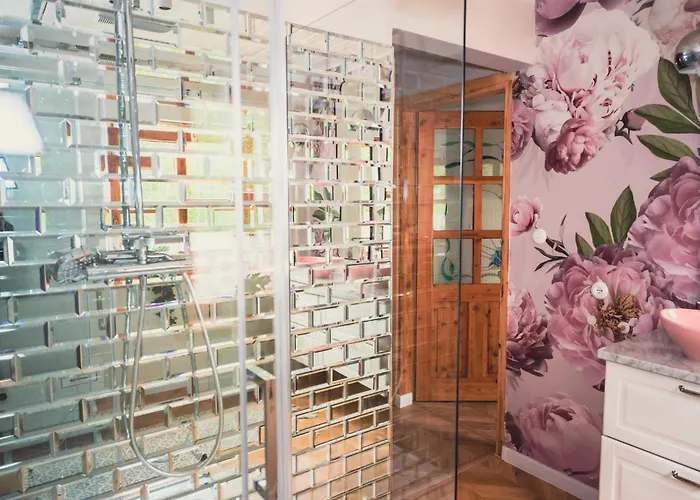 Przystanek Jeziorna 49 Willa *